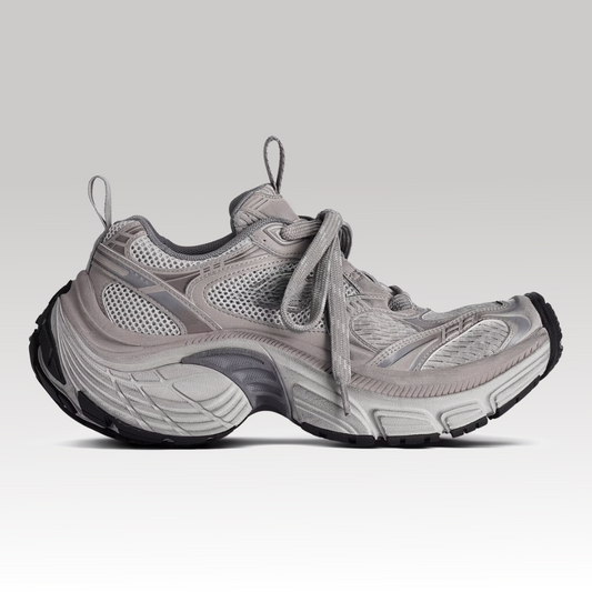 6XL Sneaker
